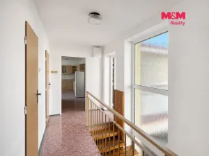 Pronájem atypického bytu, Čáslav - Čáslav-Staré Město, Formíkova, 90 m2
