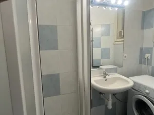 Pronájem bytu 2+kk, Praha - Nové Město, Vyšehradská, 50 m2