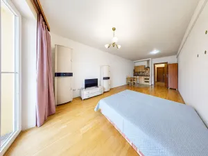 Prodej bytu 1+kk, Karlovy Vary, Jateční, 44 m2