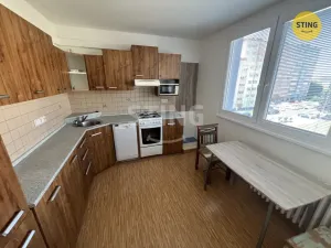 Pronájem bytu 2+1, Opava, Holasická, 59 m2