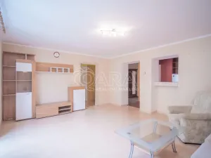 Prodej bytu 2+1, Teplice, Ruská, 61 m2