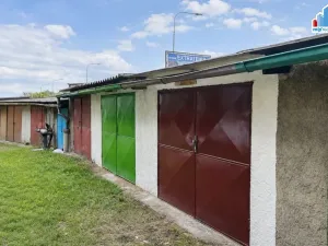 Pronájem garáže, Plzeň, Dobřanská, 18 m2