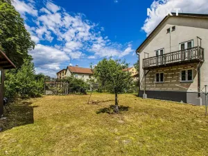 Prodej bytu 3+1, Hluboká nad Vltavou, Zvolenovská, 48 m2