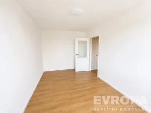 Prodej bytu 3+kk, Praha - Karlín, U Sluncové, 66 m2