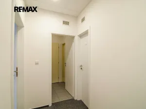 Pronájem kanceláře, Svitavy, náměstí Míru, 40 m2