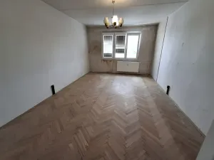 Prodej bytu 3+1, Cheb, Májová, 76 m2