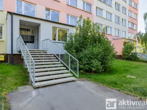 Prodej bytu 3+1, Praha - Letňany, Malkovského, 75 m2