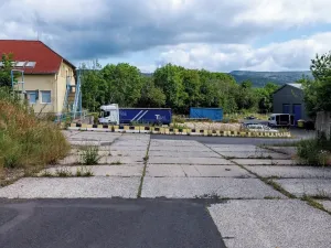 Prodej výrobních prostor, Dubí, Horská, 3047 m2