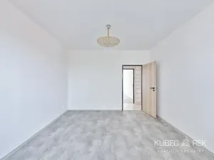Prodej bytu 2+1, Tábor, Jesenského, 64 m2