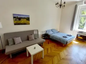 Pronájem bytu 2+kk, Praha - Smíchov, Plzeňská, 45 m2