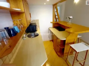 Pronájem bytu 2+kk, Praha - Smíchov, Plzeňská, 45 m2