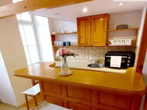 Pronájem bytu 2+kk, Praha - Smíchov, Plzeňská, 45 m2