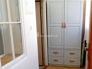 Pronájem bytu 2+kk, Praha - Smíchov, Plzeňská, 45 m2
