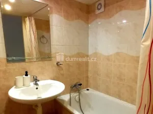 Pronájem bytu 2+kk, Praha - Smíchov, Plzeňská, 45 m2