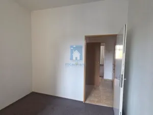 Pronájem bytu 2+kk, Plzeň, Spolková, 39 m2