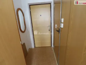Pronájem bytu 1+kk, Karlovy Vary - Rybáře, U Koupaliště, 27 m2
