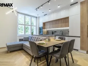 Pronájem bytu 2+kk, Praha - Bubeneč, Terronská, 62 m2