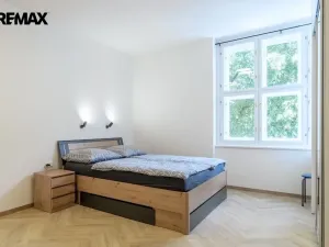 Pronájem bytu 2+kk, Praha - Bubeneč, Terronská, 62 m2
