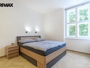 Pronájem bytu 2+kk, Praha - Bubeneč, Terronská, 62 m2