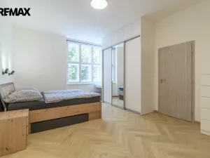 Pronájem bytu 2+kk, Praha - Bubeneč, Terronská, 62 m2