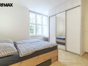 Pronájem bytu 2+kk, Praha - Bubeneč, Terronská, 62 m2
