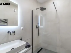 Pronájem bytu 2+kk, Praha - Bubeneč, Terronská, 62 m2