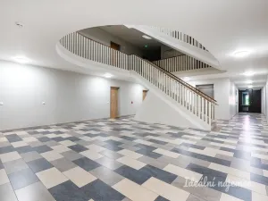 Pronájem bytu 1+kk, Praha - Modřany, Vrátnická, 40 m2