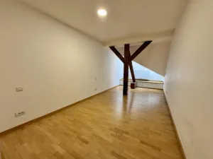 Pronájem bytu 2+kk, Praha - Karlín, Sokolovská, 84 m2
