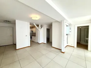 Pronájem bytu 3+kk, Praha - Holešovice, Komunardů, 86 m2