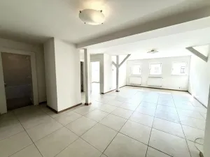 Pronájem bytu 3+kk, Praha - Holešovice, Komunardů, 86 m2