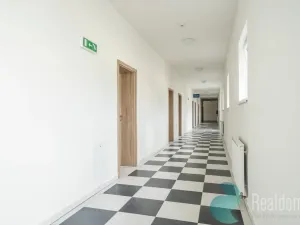 Pronájem kanceláře, Český Krumlov, Budějovická, 72 m2