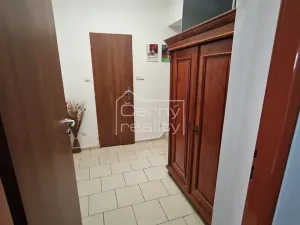 Pronájem bytu 2+kk, Pardubice, V Ráji, 50 m2