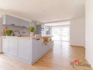 Prodej rodinného domu, Staré Město, 257 m2