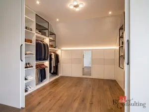 Prodej rodinného domu, Staré Město, 257 m2