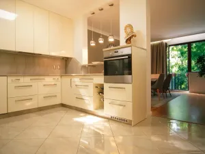 Prodej bytu 4+kk, Praha - Vokovice, Irská, 140 m2