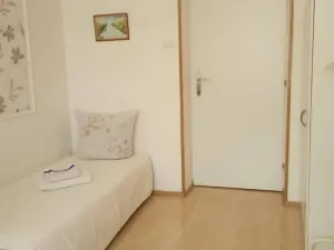 Pronájem pokoje, Praha - Vršovice, Moskevská, 18 m2