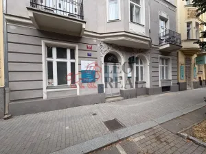 Pronájem bytu 1+1, Praha - Vršovice, 28. pluku, 43 m2