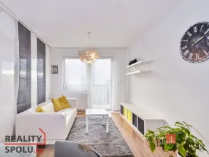 Pronájem bytu 1+kk, Praha - Libeň, Matějkova, 49 m2