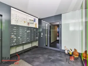 Pronájem bytu 1+kk, Praha - Libeň, Matějkova, 49 m2