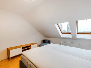Prodej bytu 3+kk, Praha - Karlín, Pernerova, 100 m2