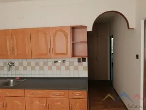 Pronájem bytu 2+1, Bruntál, tř. Obr. míru, 60 m2
