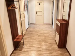 Prodej bytu 3+1, Karlovy Vary, Vřídelní, 74 m2