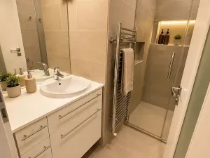 Prodej bytu 2+kk, Praha - Nusle, Slavojova, 37 m2