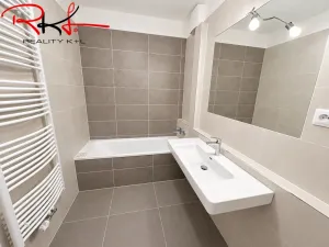 Prodej bytu 4+kk, Praha, Thomasova, 100 m2