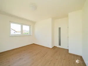 Pronájem rodinného domu, Zlonín, Za Humny, 139 m2