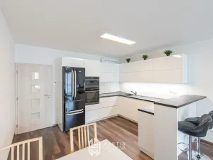 Pronájem bytu 3+kk, Olomouc, Eduarda Hamburgera, 89 m2