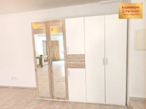 Pronájem bytu 2+kk, Brno - Královo Pole, Ruská, 61 m2