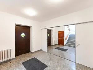 Pronájem kanceláře, Praha - Kunratice, Ke hrádku, 417 m2