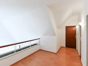 Pronájem kanceláře, Praha - Kunratice, Ke hrádku, 417 m2