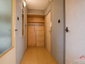 Prodej bytu 2+1, Děčín - Děčín VI-Letná, Lovosická, 50 m2
